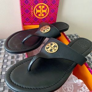 Tory Burch Benton Flat Thong Black 7.5